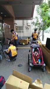 8.到Sapporo Toyoko Inn, 開始組車, 準備 check in(16:00) 後, 騎車逛市區